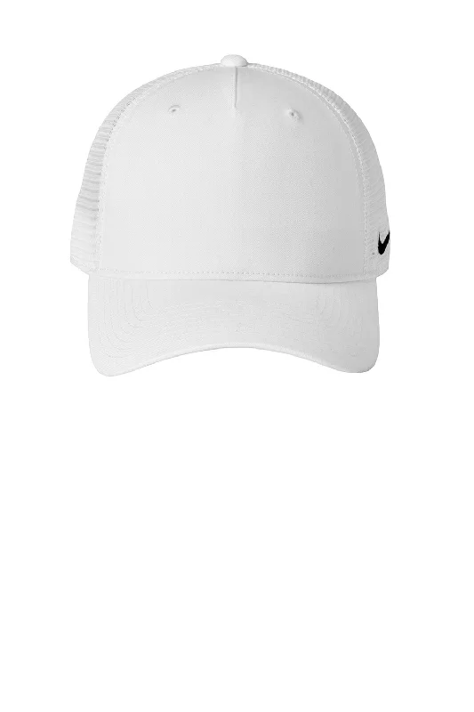 mens hats for evening outings-Nike Mens Mesh Snapback Trucker Hat - White - New