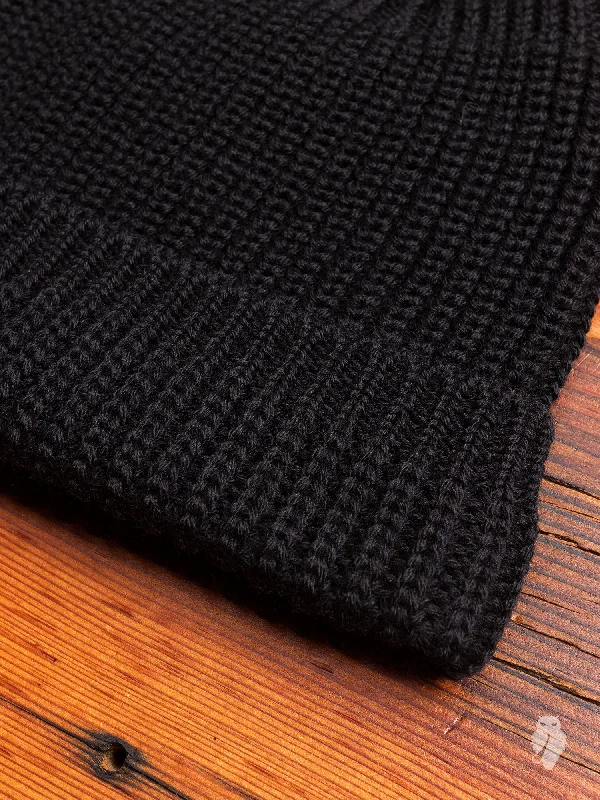 Wool Hats in soft merino-Wool Knit Watch Cap in Black