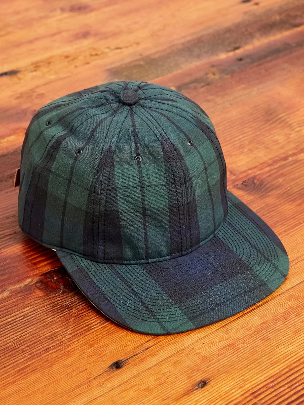 Beanies with sporty colors-Tartan Cap in Navy