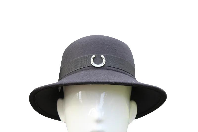 Wide headbands for teens-Black Felt Hat With Horseshoe