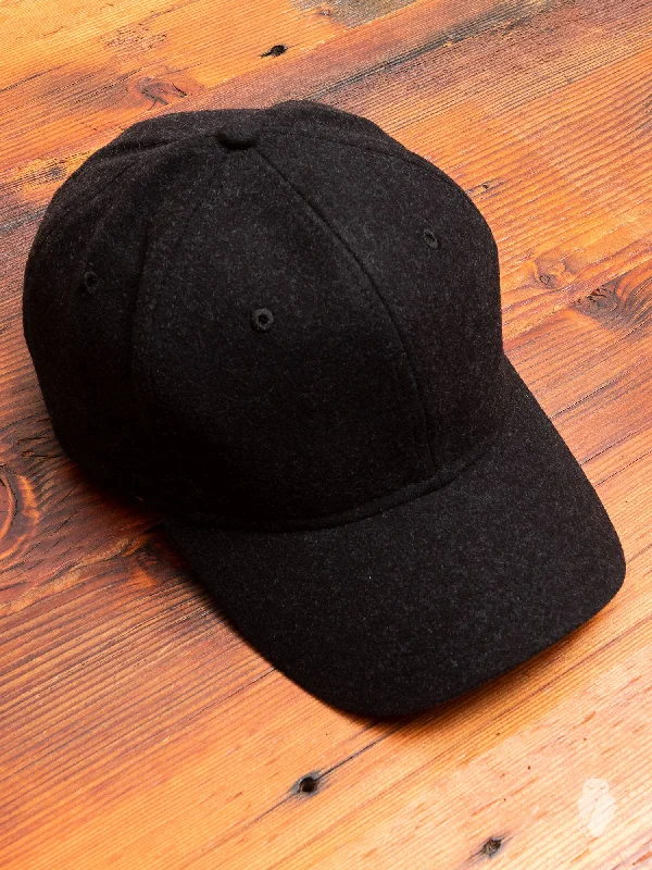 Knitted beanies for women-Stretch Twill 6-Panel Hat in Melange Black