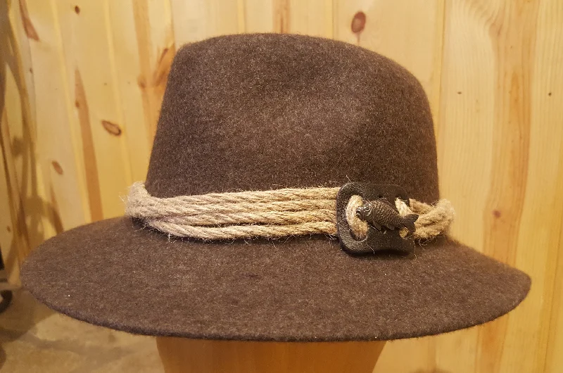 mens hats in organic cotton-Urige Anglerhut (Traditional Fisherman's hat with Pewter Fish Adornment)