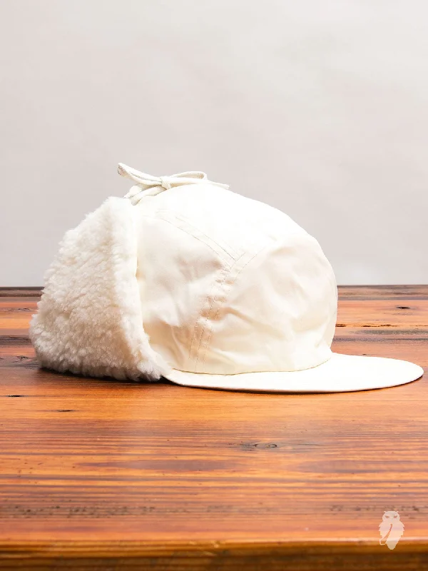 Beanies for outdoor vibes-Chapsquette Hat in Cream